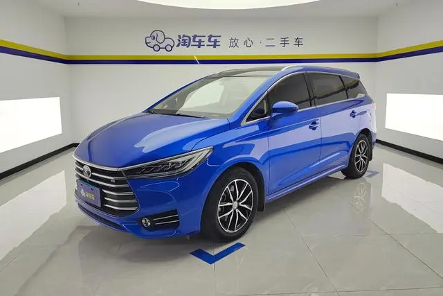 BYD Song MAX, 2017
