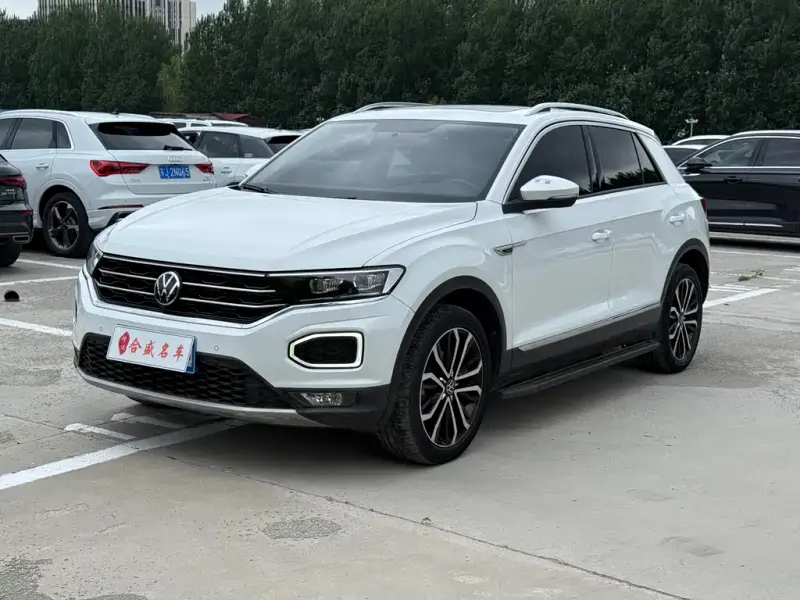 Volkswagen T-Roc, 2022