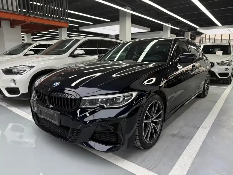 BMW 3 Series, 2021