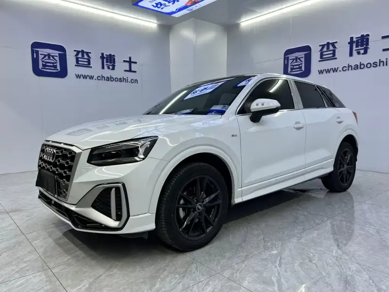 Audi Q2L, 2023