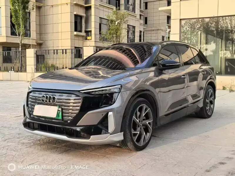 Audi Q5 e-tron, 2022