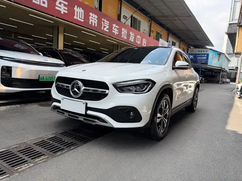 Mercedes-Benz GLA, 2023