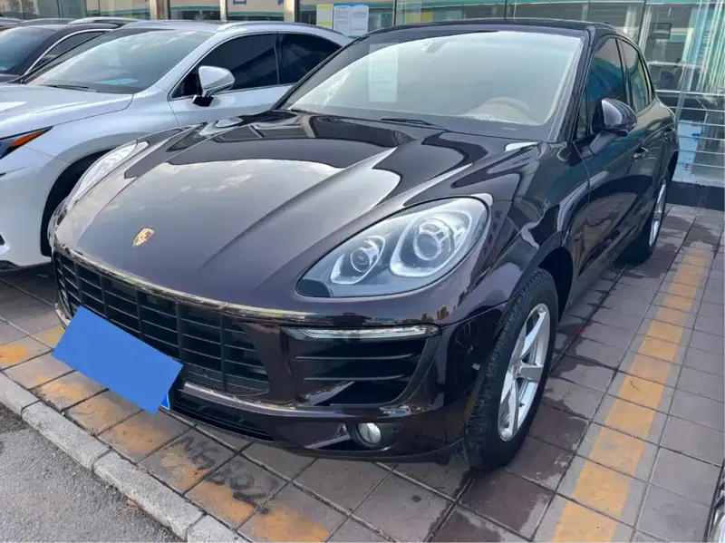 Porsche Macan, 2016