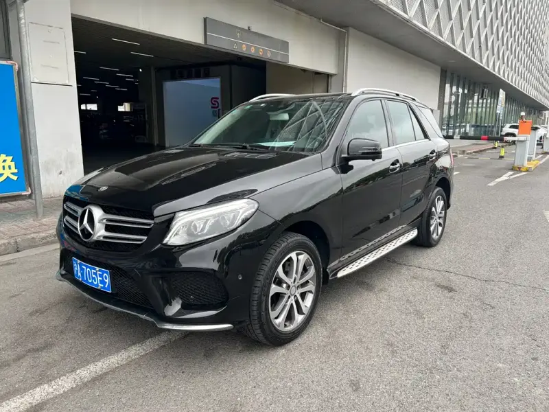 Mercedes-Benz GLE( ), 2016