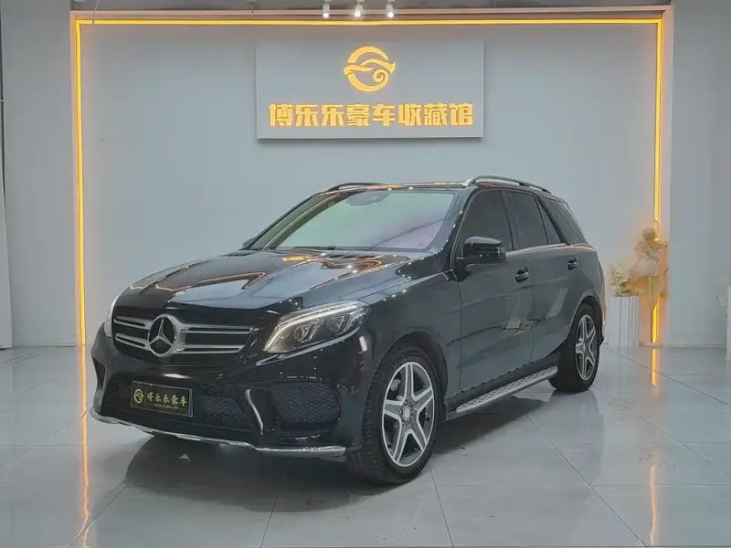 Mercedes-Benz GLE( ), 2016