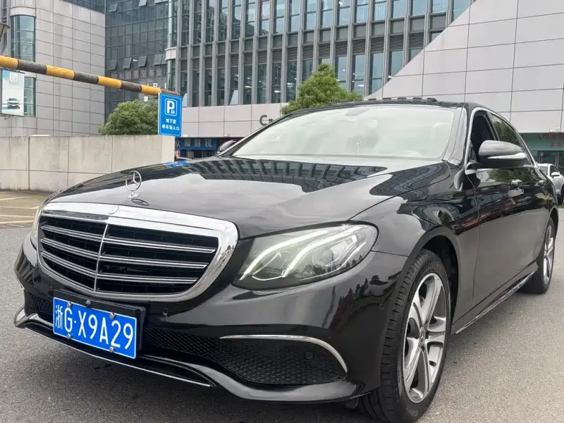 Mercedes-Benz E-Class, 2019