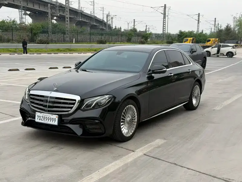 Mercedes-Benz E-Class, 2019