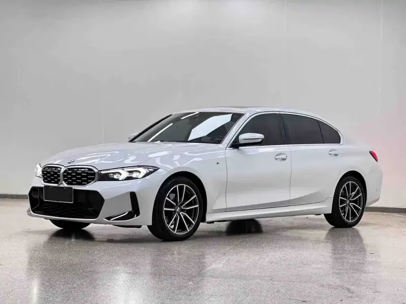 BMW 3 Series, 2023