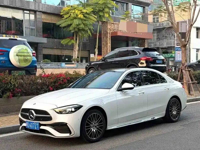 Mercedes-Benz C-Class, 2022