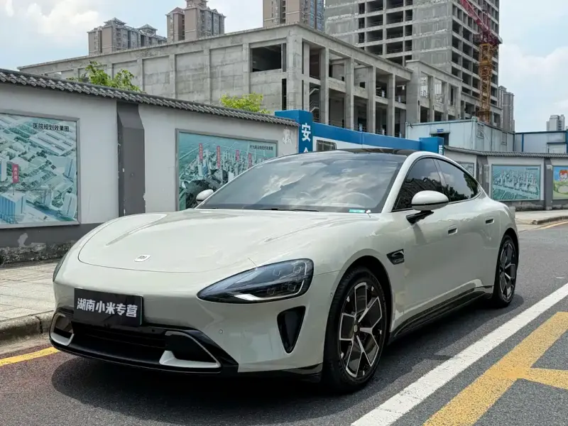 Xiaomi SU7, 2025