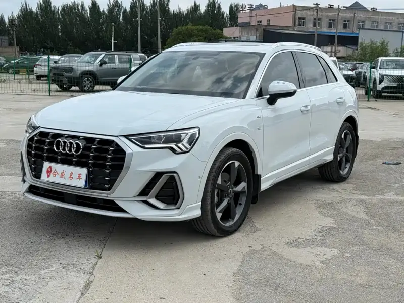 Audi Q3, 2022