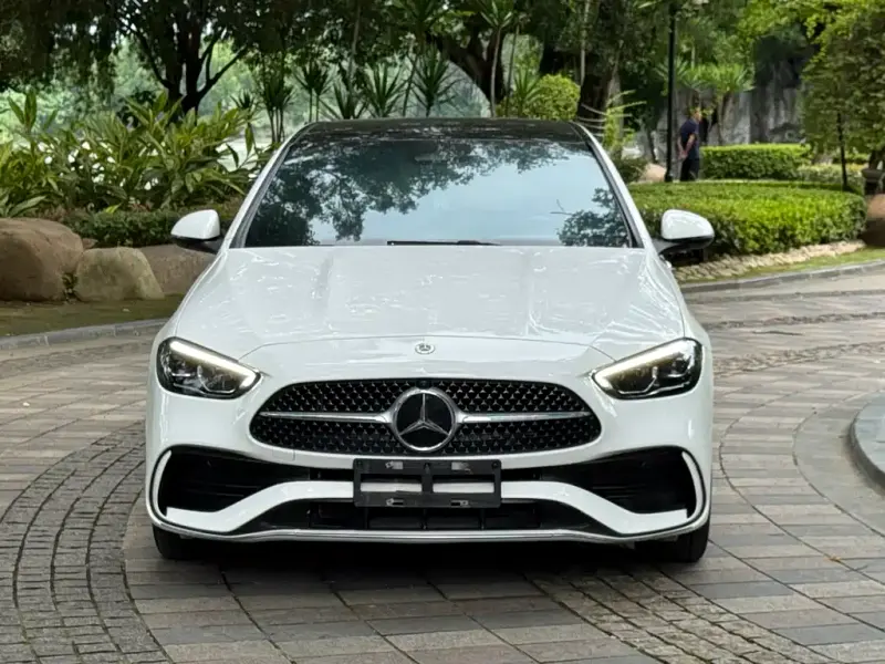 Mercedes-Benz C-Class, 2024