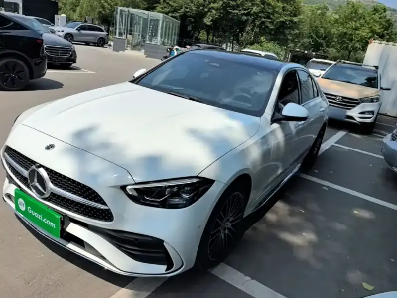 Mercedes-Benz C-Class, 2025