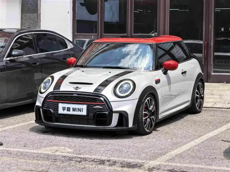 MINI JCW, 2022
