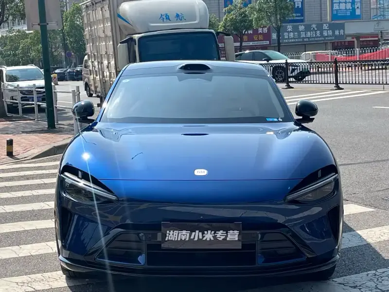 Xiaomi YU7, 2025