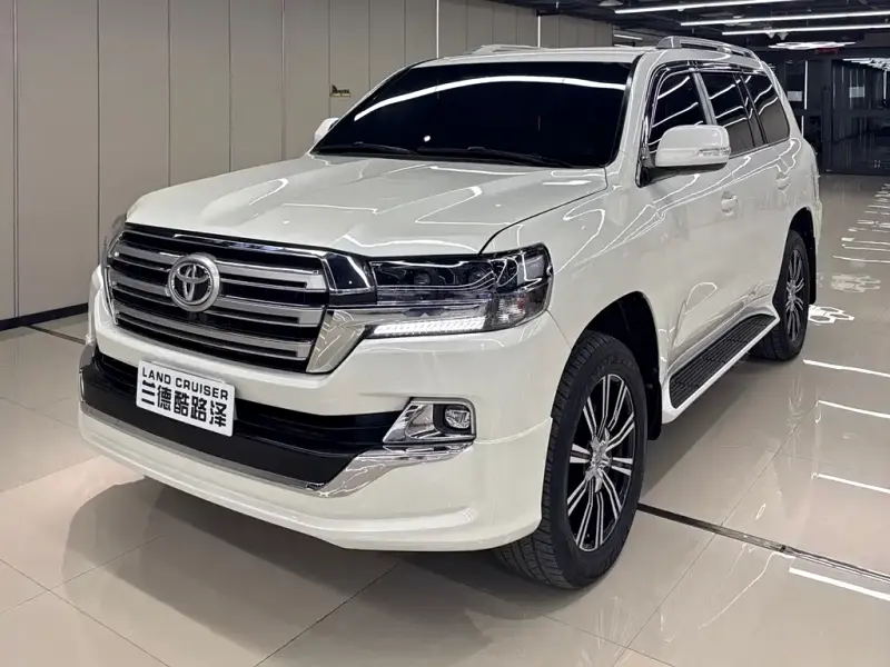 Toyota Land Cruiser, 2016