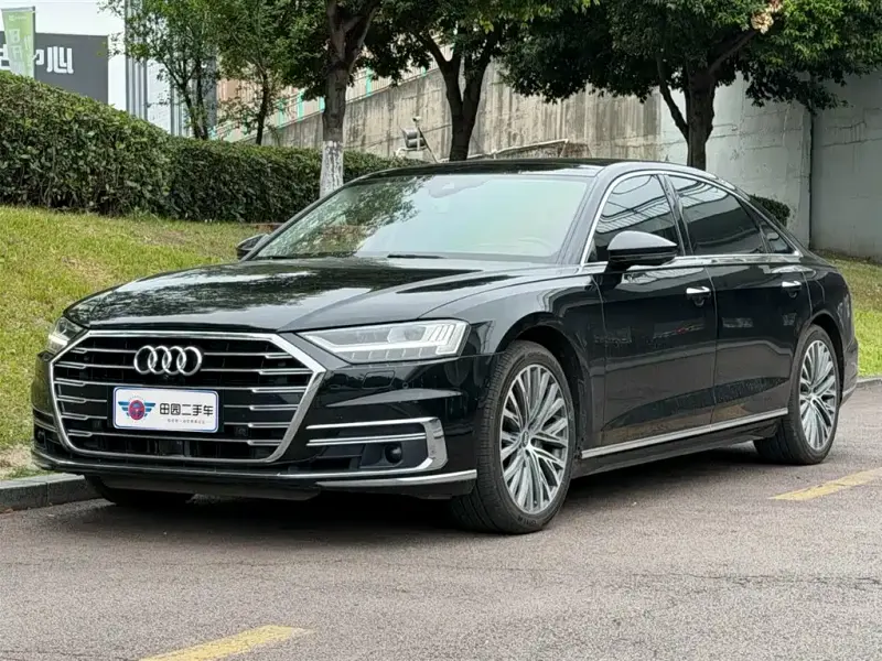 Audi A8, 2019