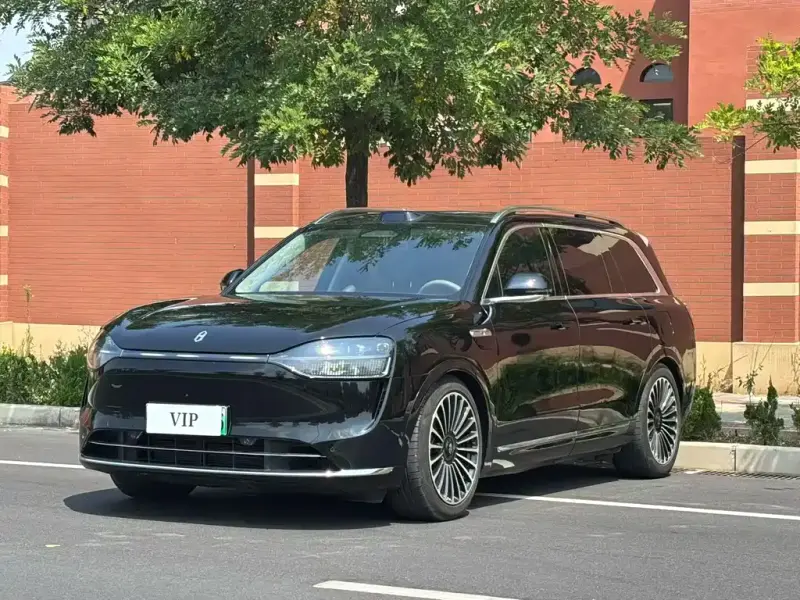 AITO M9, 2025