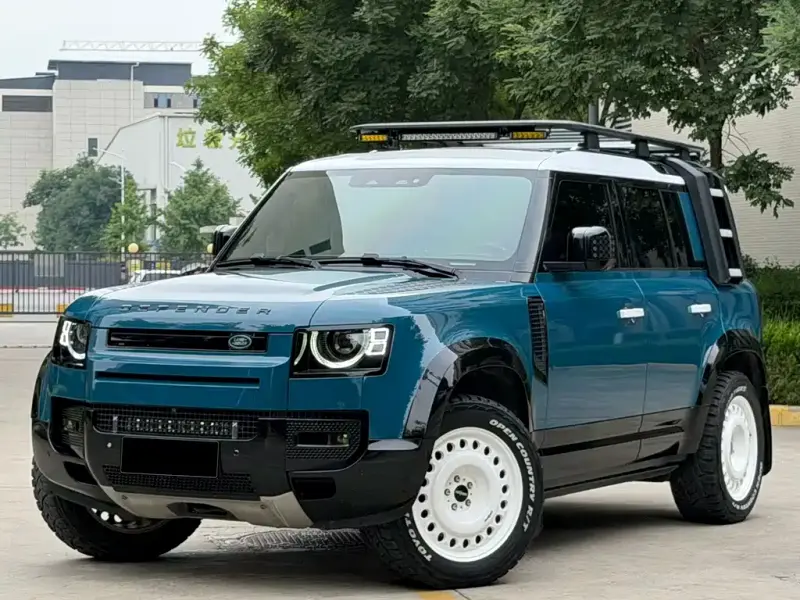 Land Rover Defender, 2021