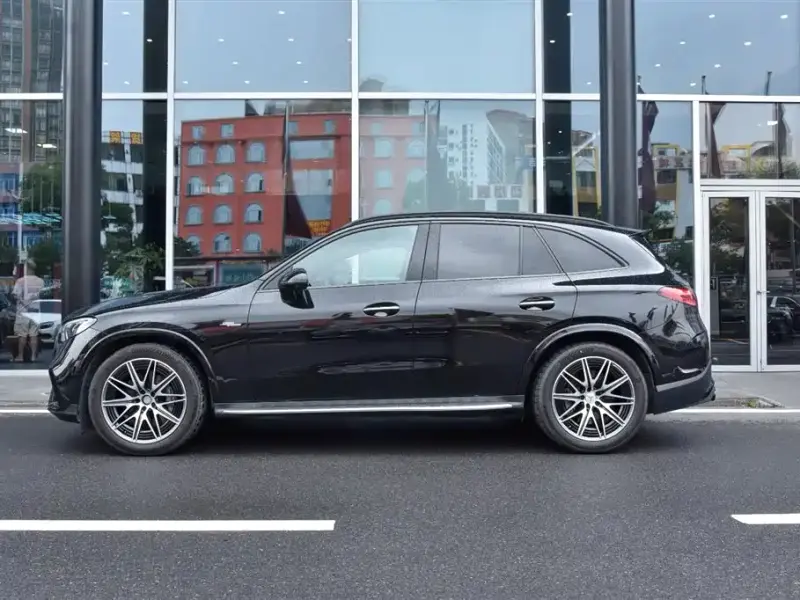 Mercedes-Benz GLC AMG, 2026