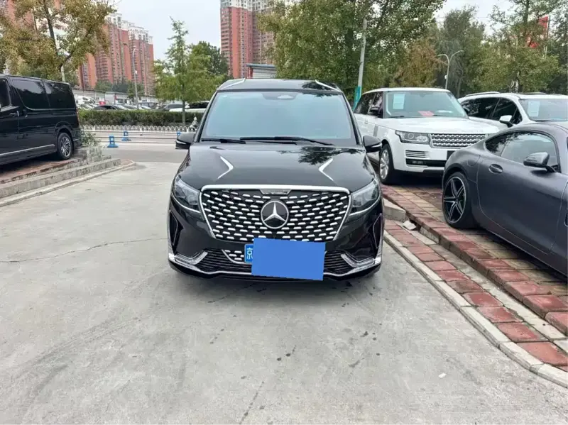 Mercedes-Benz V-Class, 2025