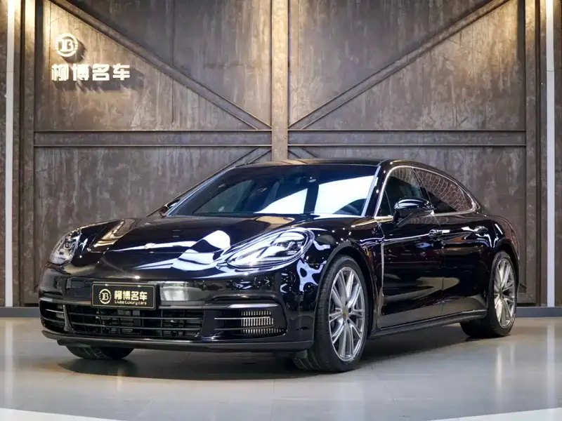 Porsche Panamera, 2021