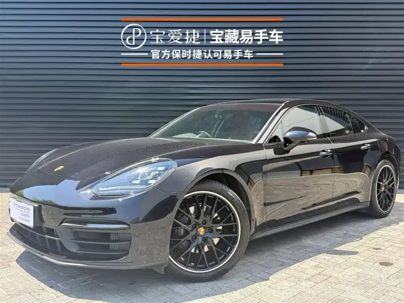 Porsche Panamera, 2023
