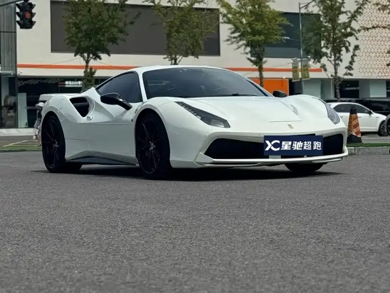 Ferrari 488, 2017