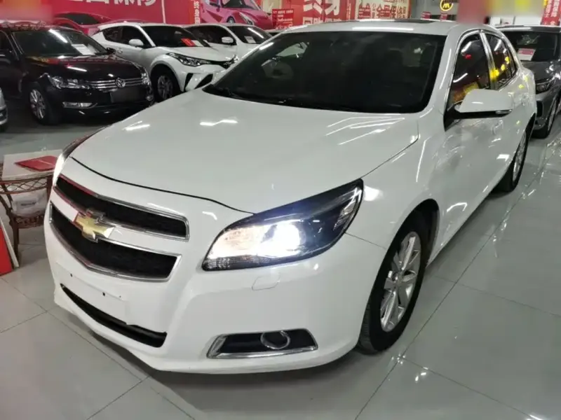 Chevrolet Malibu, 2015
