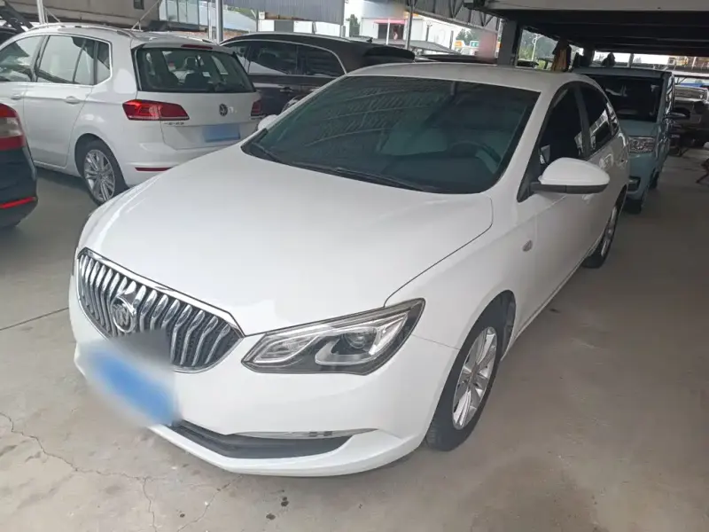 Buick Excelle, 2016