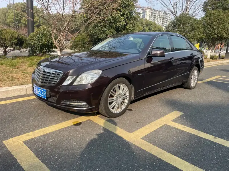 Mercedes-Benz E-Class, 2012