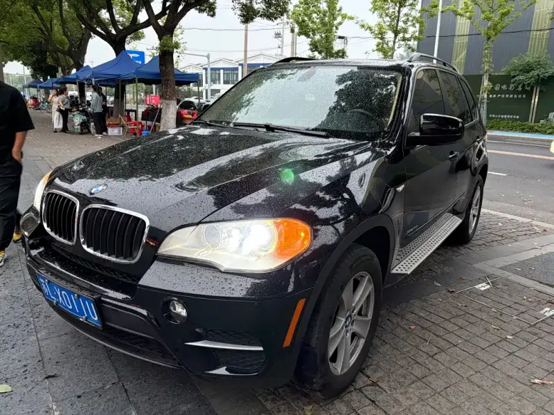 BMW X5 (Import), 2013