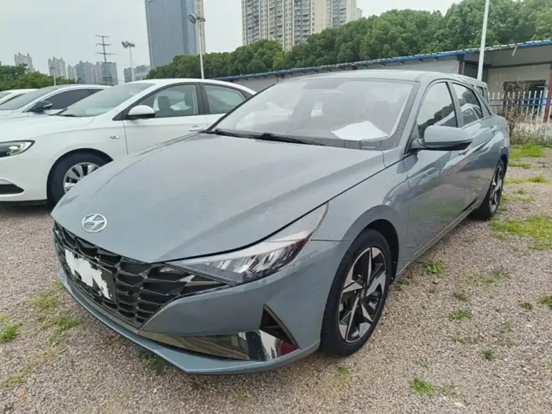 Hyundai Elantra, 2021