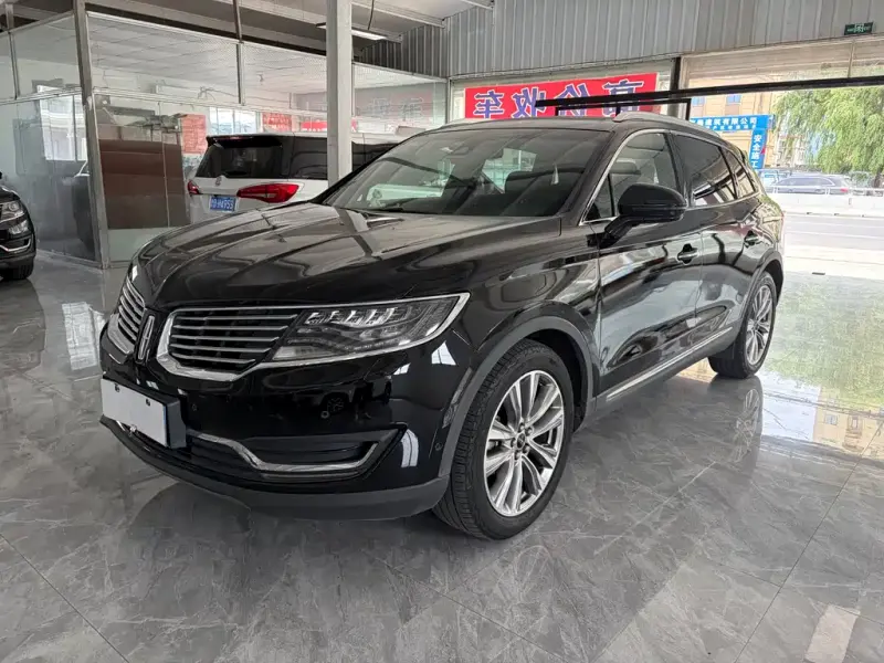 Lincoln MKX, 2018