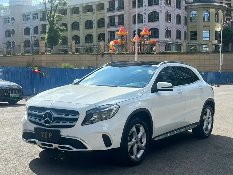 Mercedes-Benz GLA, 2018