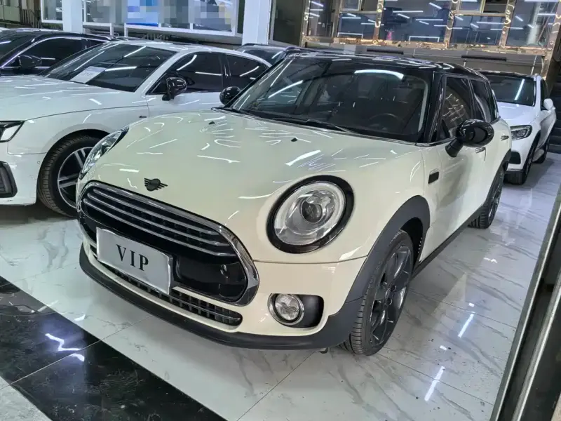 MINI Clubman, 2016