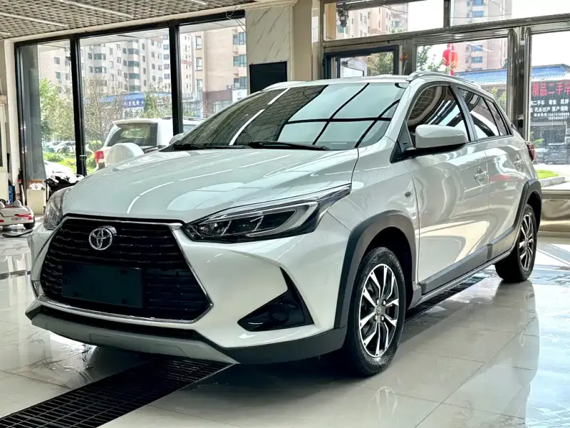 Toyota Yaris L, 2022