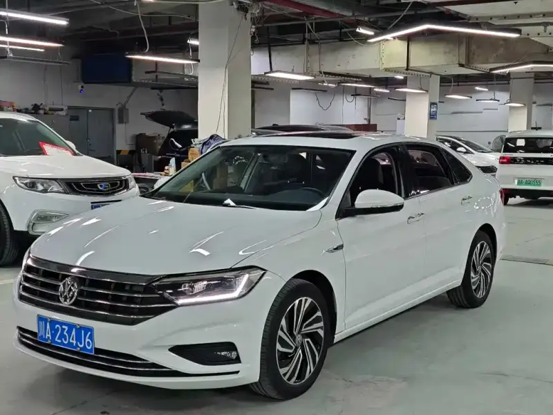Volkswagen Sagitar, 2022