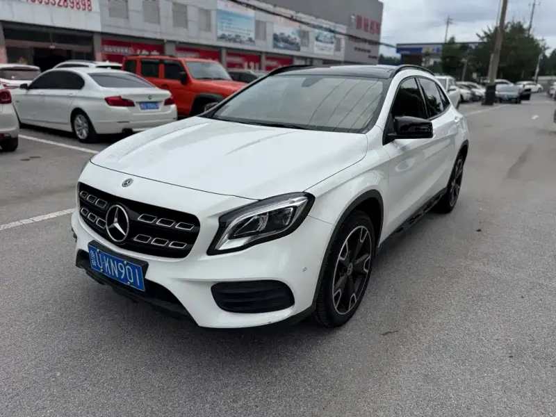 Mercedes-Benz GLA, 2019