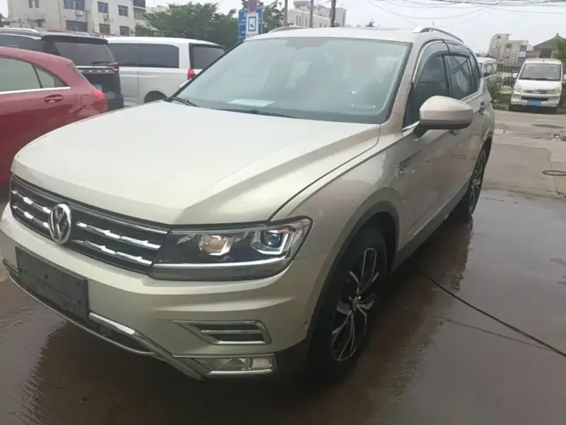 Volkswagen Tiguan L, 2020