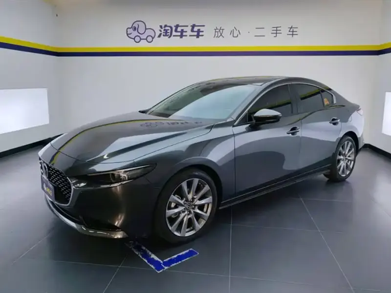 Mazda 3 Axela, 2024