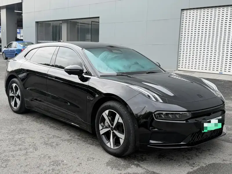 Zeekr 001, 2023