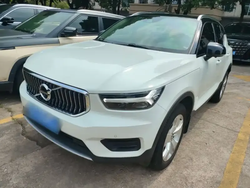 Volvo XC40, 2022