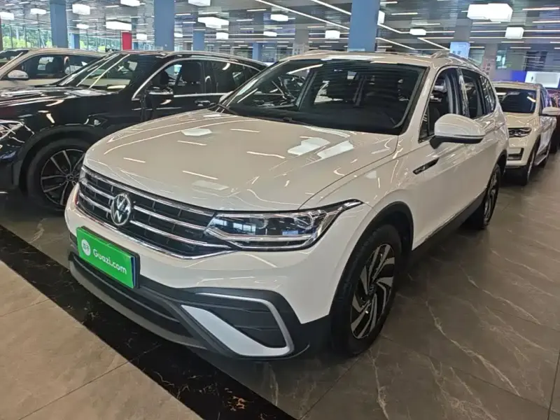 Volkswagen Tiguan L, 2023