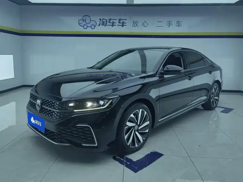 Volkswagen Passat, 2023