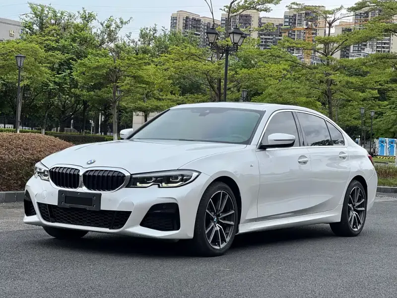 BMW 3 Series, 2019