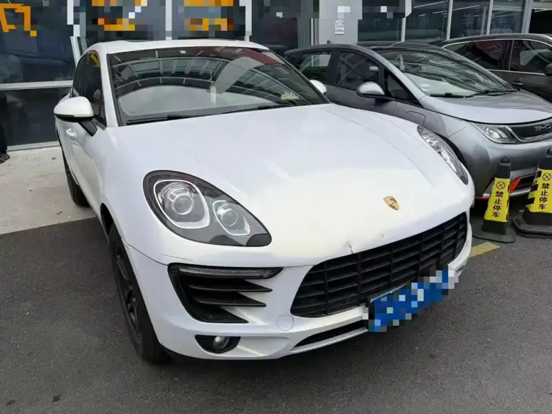 Porsche Macan, 2018