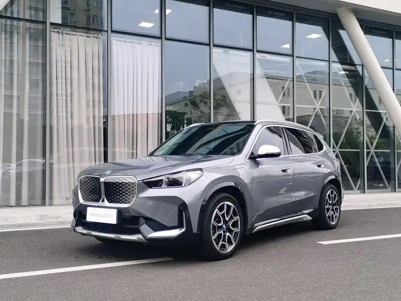 BMW iX1, 2023