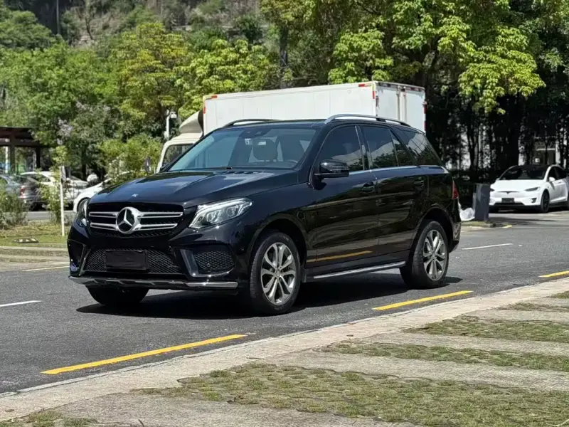 Mercedes-Benz GLE( ), 2017
