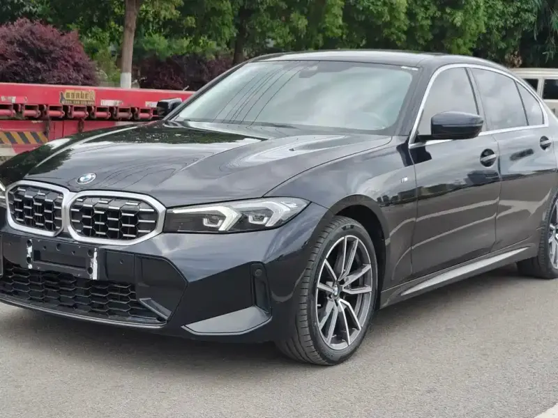 BMW 3 Series, 2023